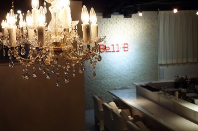 BellBなら落ち着いた雰囲気の個室で送別会を楽しむことができます。